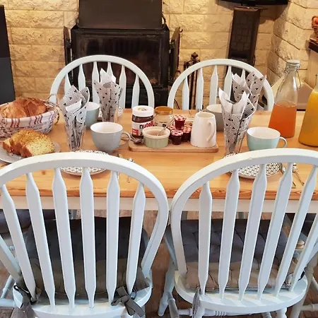 Vieille Fermette Prive Bed & Breakfast