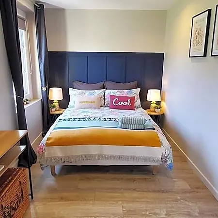 Vieille Fermette Prive Bed & Breakfast Waben