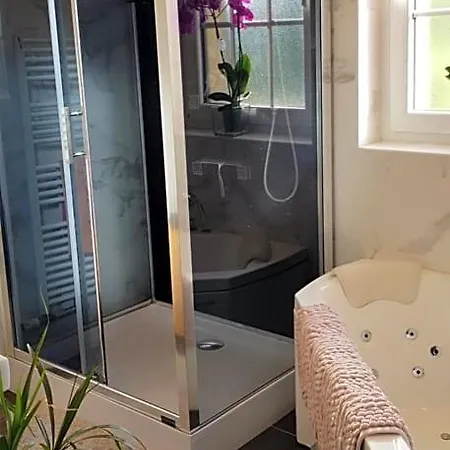 Bed & Breakfast Vieille Fermette Prive *