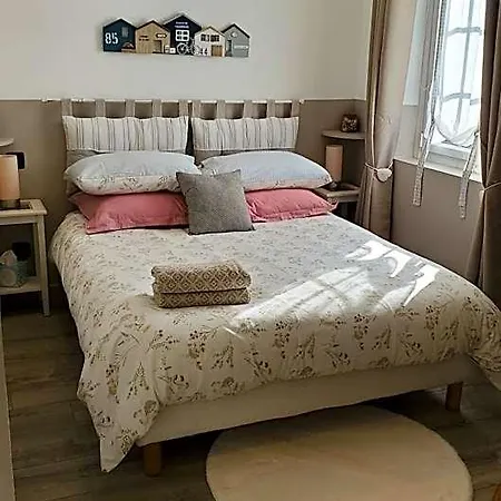 Vieille Fermette Prive Bed & Breakfast